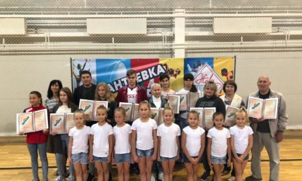Гимнастки СК “Динамо-Ивантеевка” на дне Физкультурника